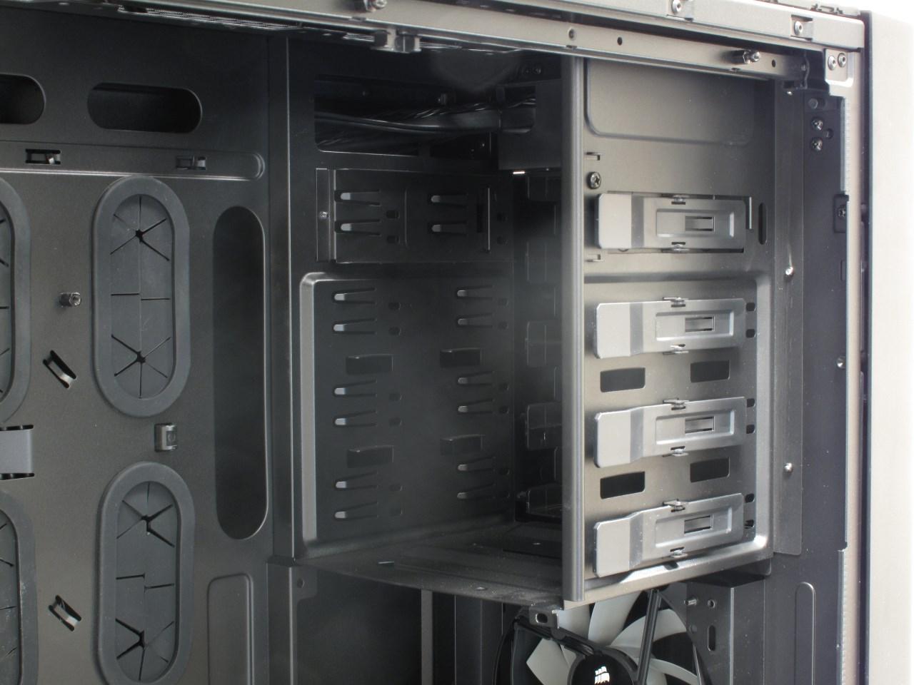 [02/08/2013] Corsair Obsidian 900D (5)