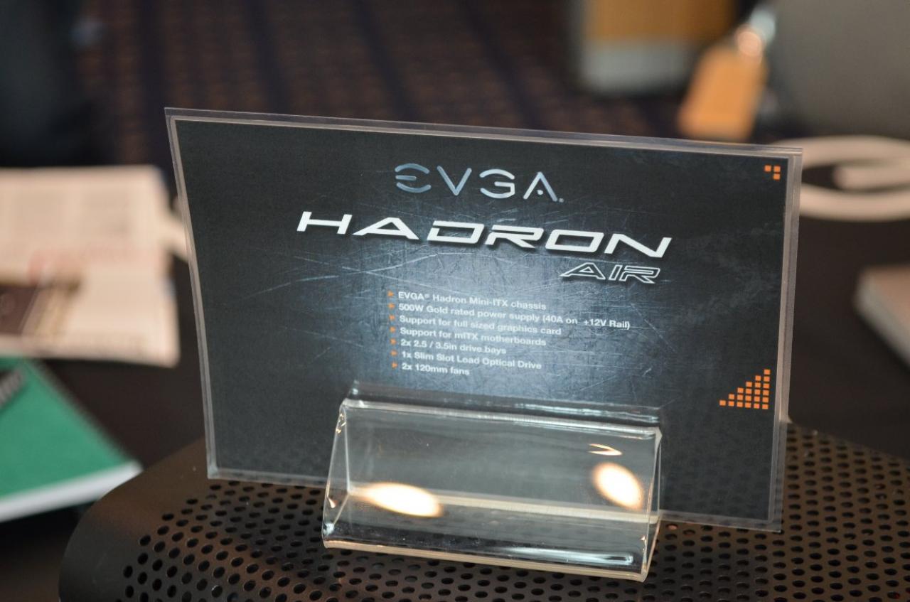 [21/08/2013] EVGA zeigt neue Mainboards auf der Gamescom (24)