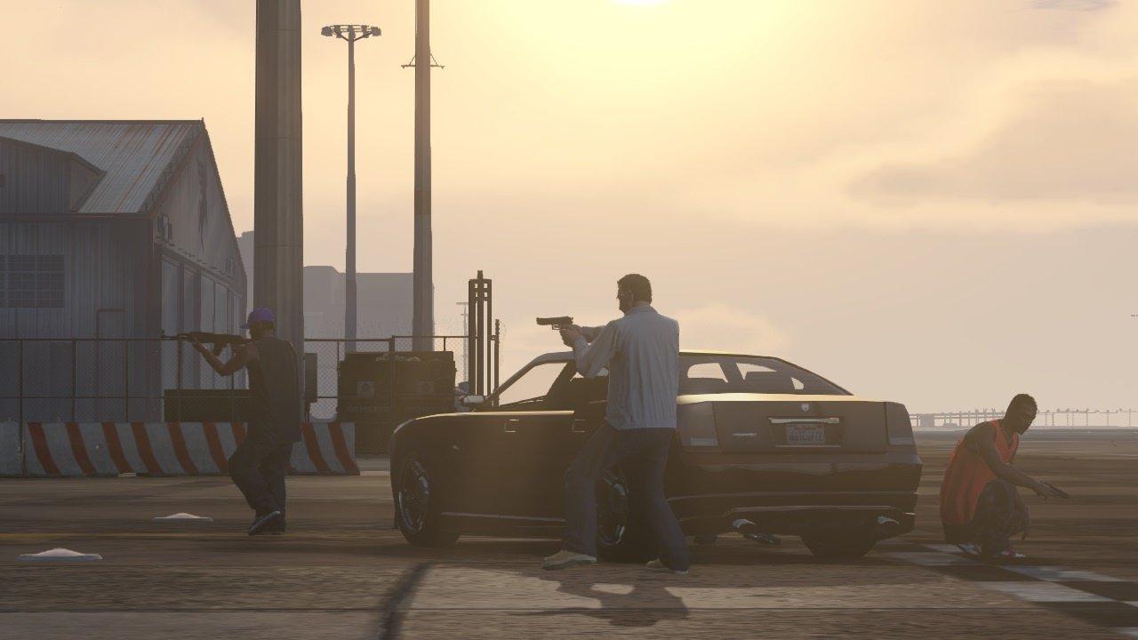 [16/08/2013] 20.08.: Neben Rockstar Games beteiligt sich auch die Community aktiv an der Gestaltung der Inhalte. Per mitgeliefertem Editor lassen sich beispielsweise Fahrzeug-Rennen und Deathmatches erstellen.