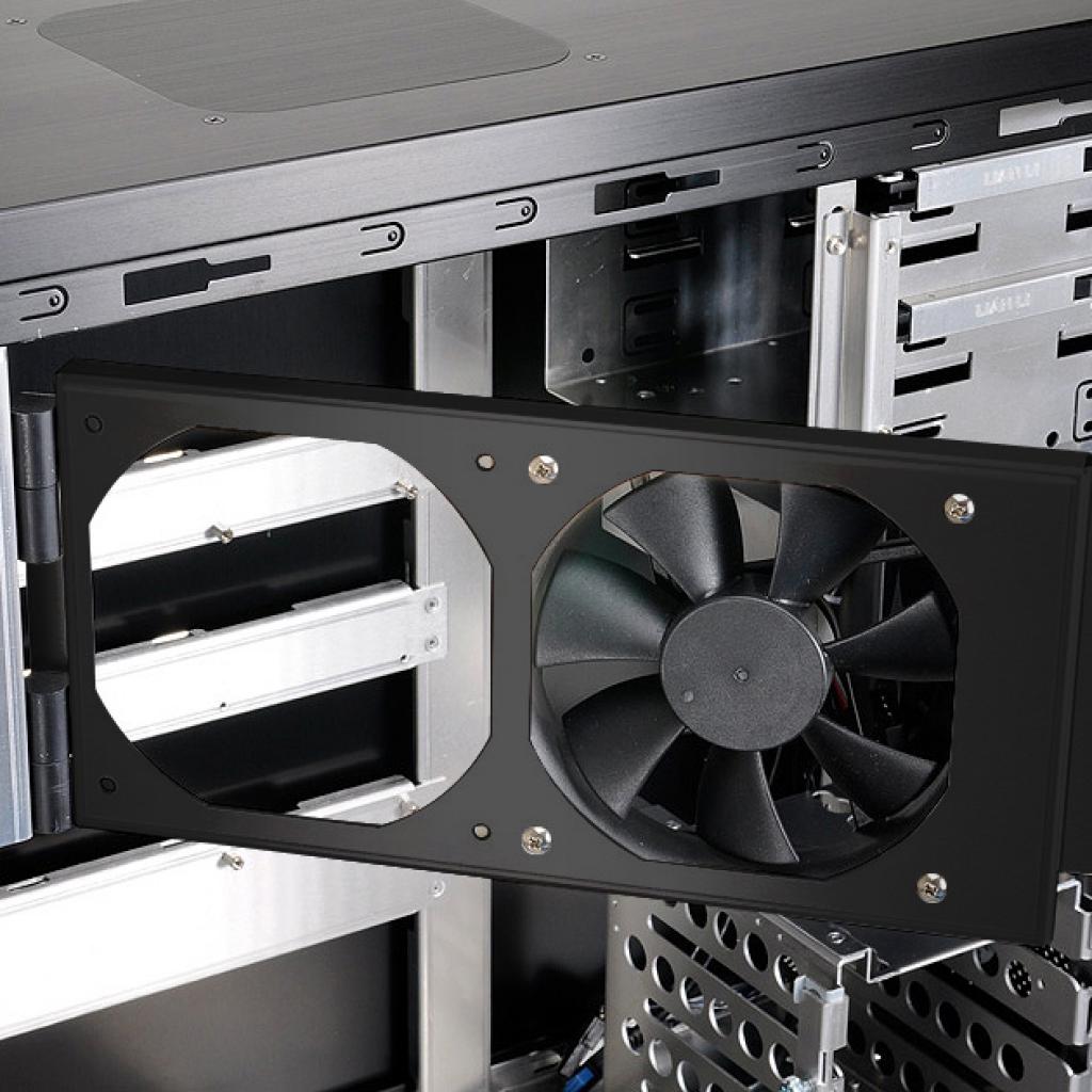 [06/08/2013] Lian Li PC-10N: Midi-Tower mit Wakü-Vorbereitung veröffentlicht (11)