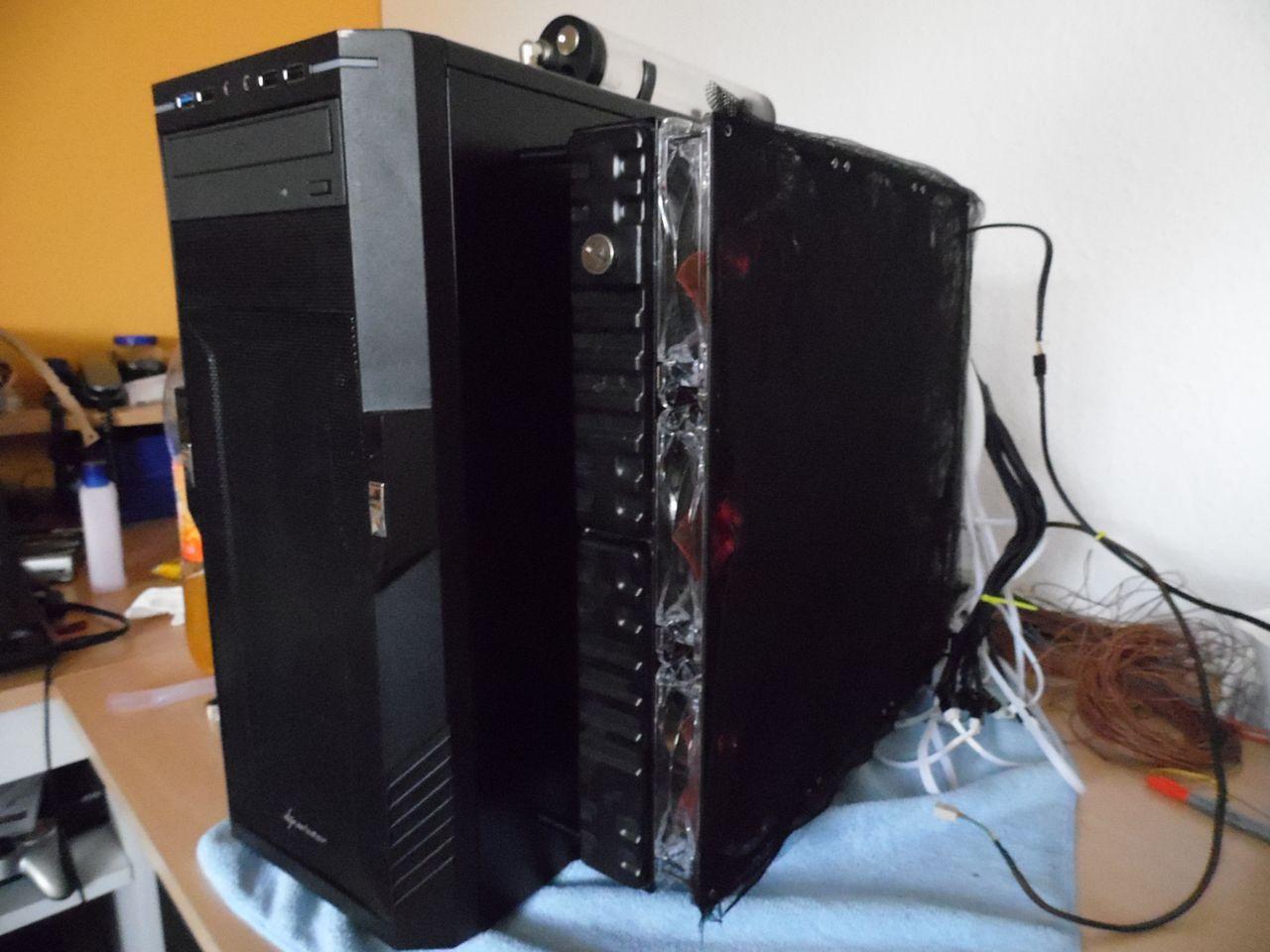 [30/08/2013] Update vom 02.09. mit Girlie-Notebooks, Wakü-Monstern und Leuchtexperimenten (6)