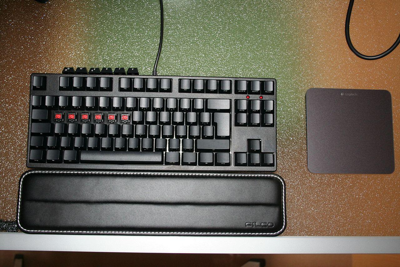 [26/08/2013] Update vom August 2013 mit abgefahrener Klapp-Tastatur aus den 80ern (22)