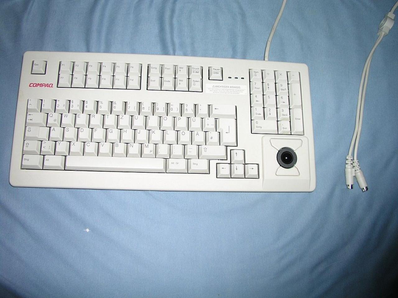 [26/08/2013] Update vom August 2013 mit abgefahrener Klapp-Tastatur aus den 80ern (26)