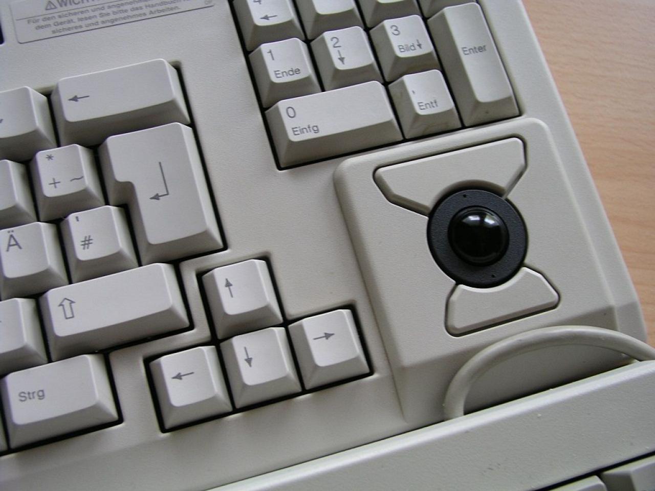 [26/08/2013] Update vom August 2013 mit abgefahrener Klapp-Tastatur aus den 80ern (29)
