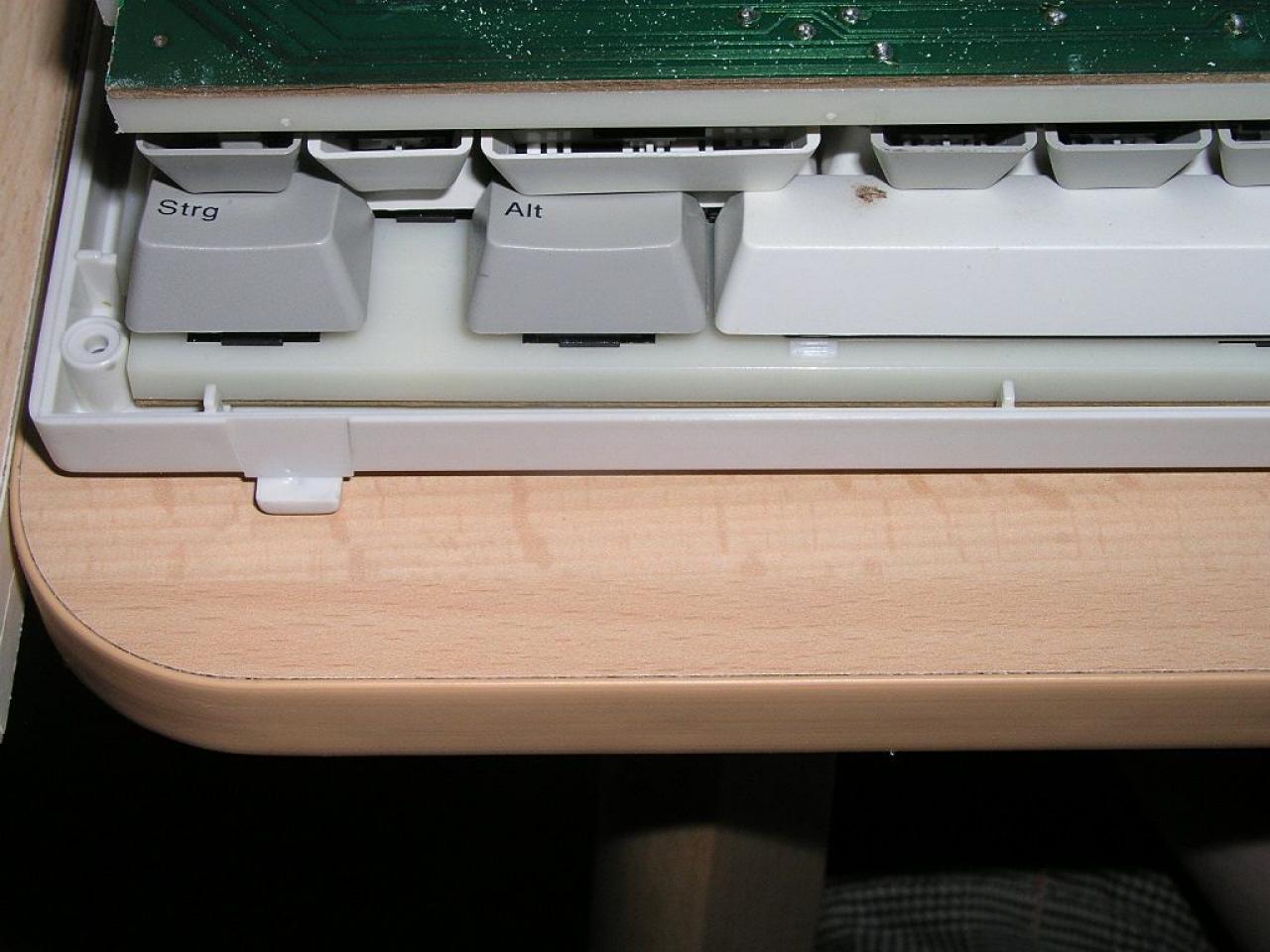 [26/08/2013] Update vom August 2013 mit abgefahrener Klapp-Tastatur aus den 80ern (4)