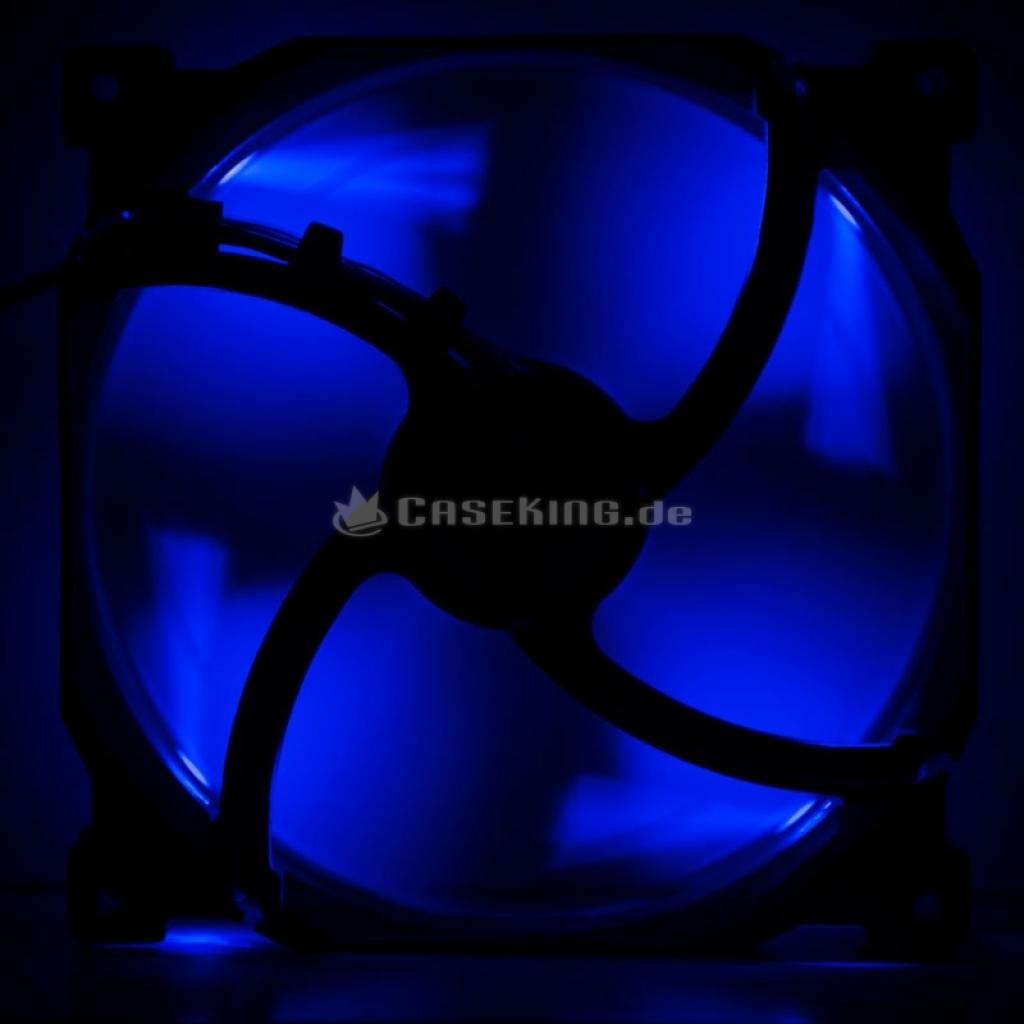 [01/08/2013] Phanteks Phanteks PH-F140SP mit blauen LEDs (1)