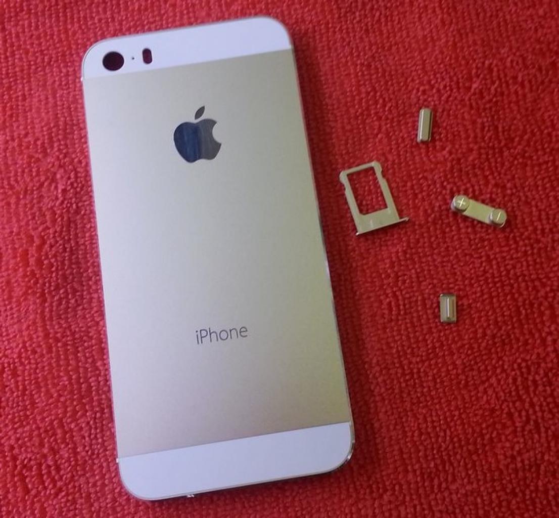 [25/08/2013] iPhone 5S und iPhone 5C: Neue Abbildungen zeigen Gehäuse und Innenleben (3)