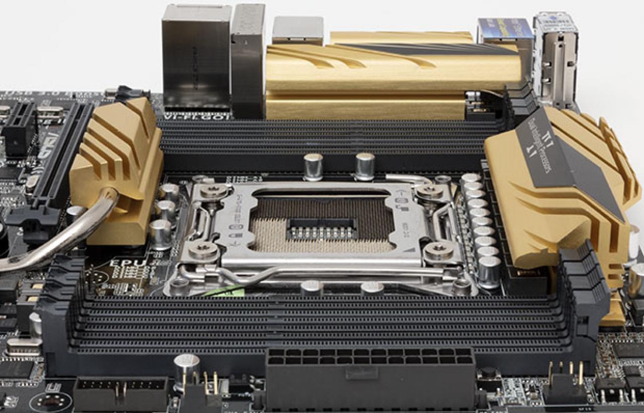 [06/09/2013] Sockel 2011: Asus X79-Deluxe und EVGA X79 im Preisvergleich gelistet
