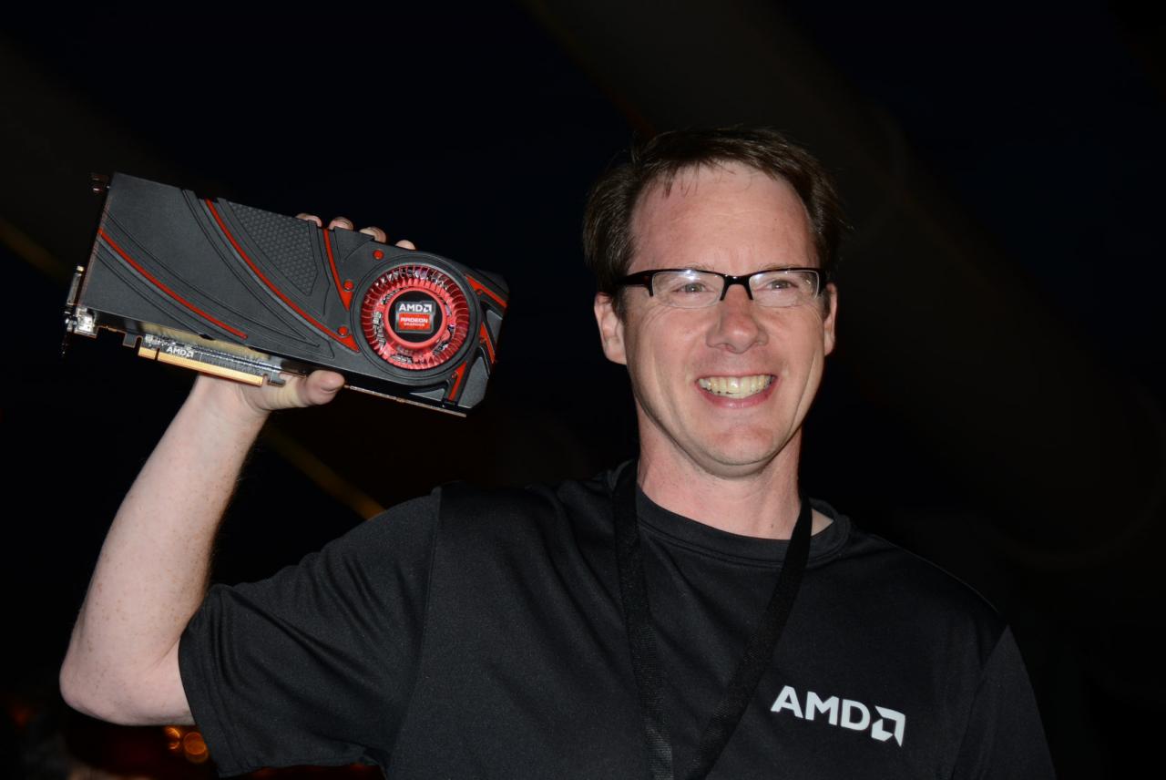 [25/09/2013] AMD hielt sich bei der Präsentation nur kurz mit den eigentlichen Grafikkarten wie der neuen Radeon R9 290X auf und legte mehr Wert auf neue Möglichkeiten der Spiele-Entwicklung.