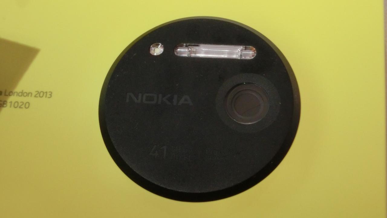 [13/09/2013] Nokia Lumia 1020: Hands-on-Test von PCGH (5)
