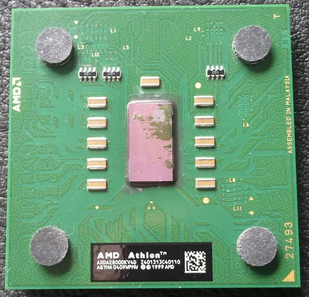 [13/09/2013] Update vom 15.09. mit Prozessor im Schraubstock und Klebe-Fail bei Notebook-CPU (12)