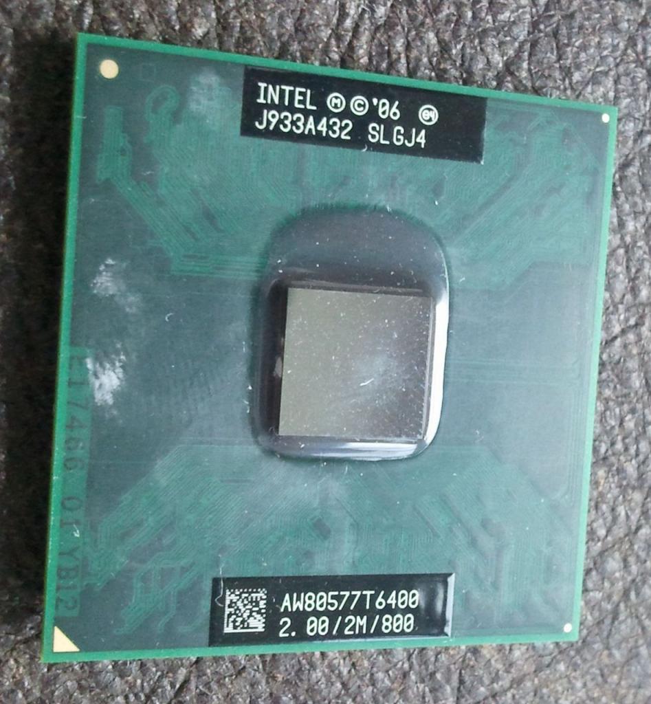 [13/09/2013] Update vom 15.09. mit Prozessor im Schraubstock und Klebe-Fail bei Notebook-CPU (19)