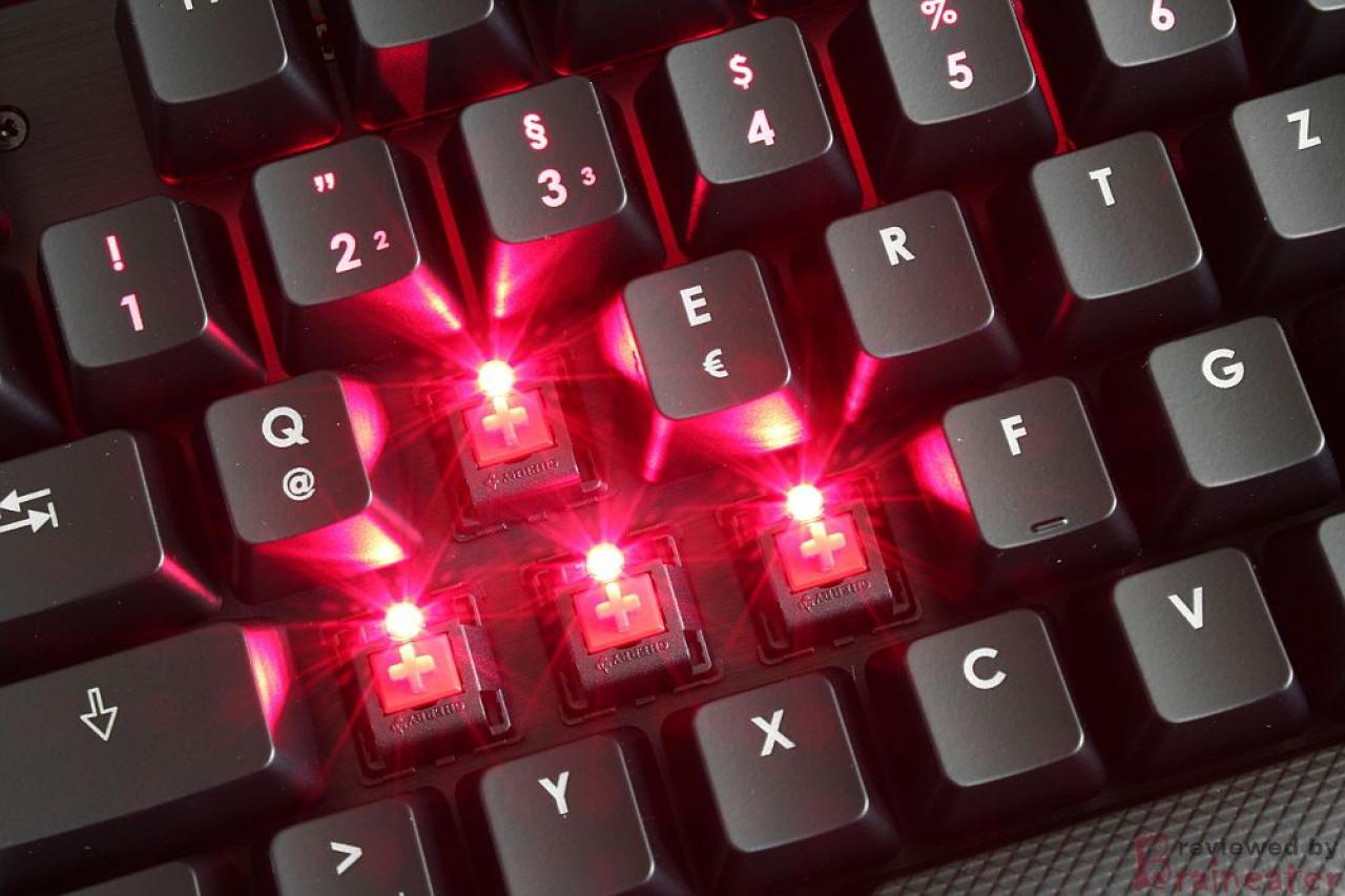 [04/09/2013] Corsair Vengeance K70 (18)