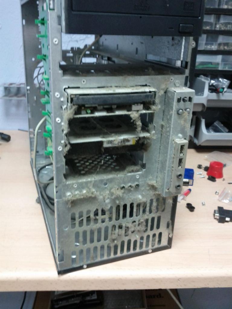 [26/09/2013] Update vom 28.09. mit mehr verstaubter Hardware (9)