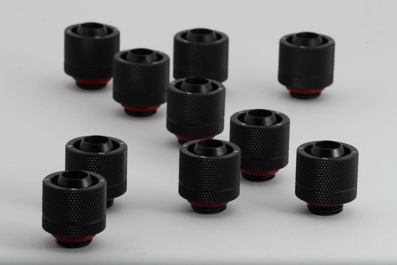 [18/09/2013] Update vom 19.09. mit neuen wassergekühlten PCs (27)