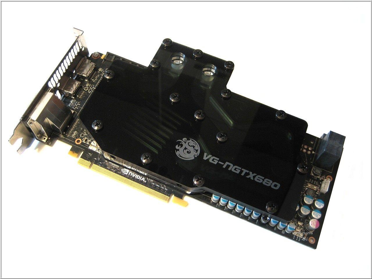 [18/09/2013] Update vom 19.09. mit neuen wassergekühlten PCs (41)