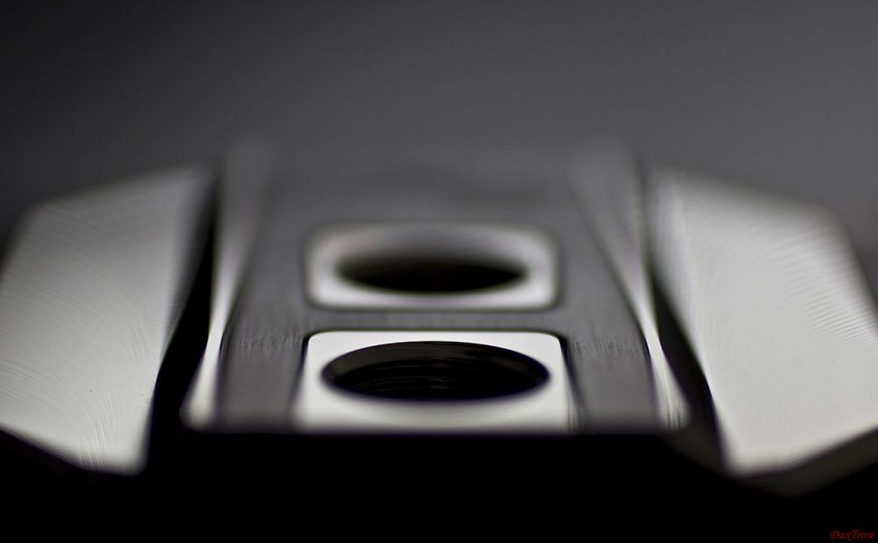 [18/09/2013] Update vom 19.09. mit neuen wassergekühlten PCs (56)