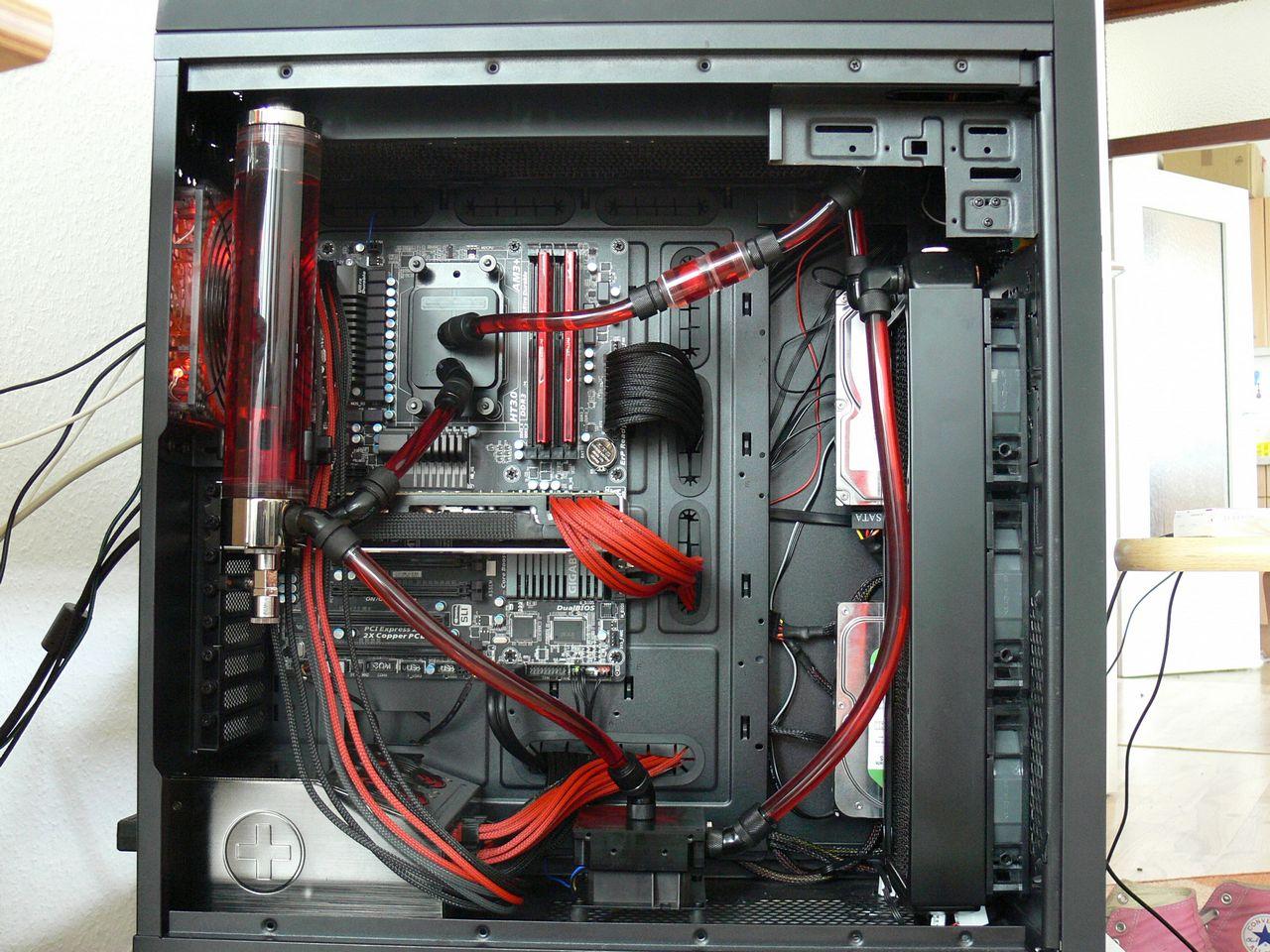 [18/09/2013] Update vom 19.09. mit neuen wassergekühlten PCs (66)