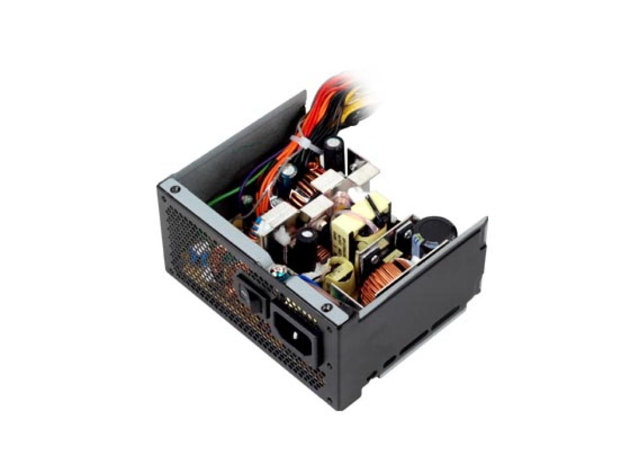 [19/09/2013] Silverstone Strider ST30SF: SFX-Netzteil mit 300 Watt ab 43 Euro gelistet (4)