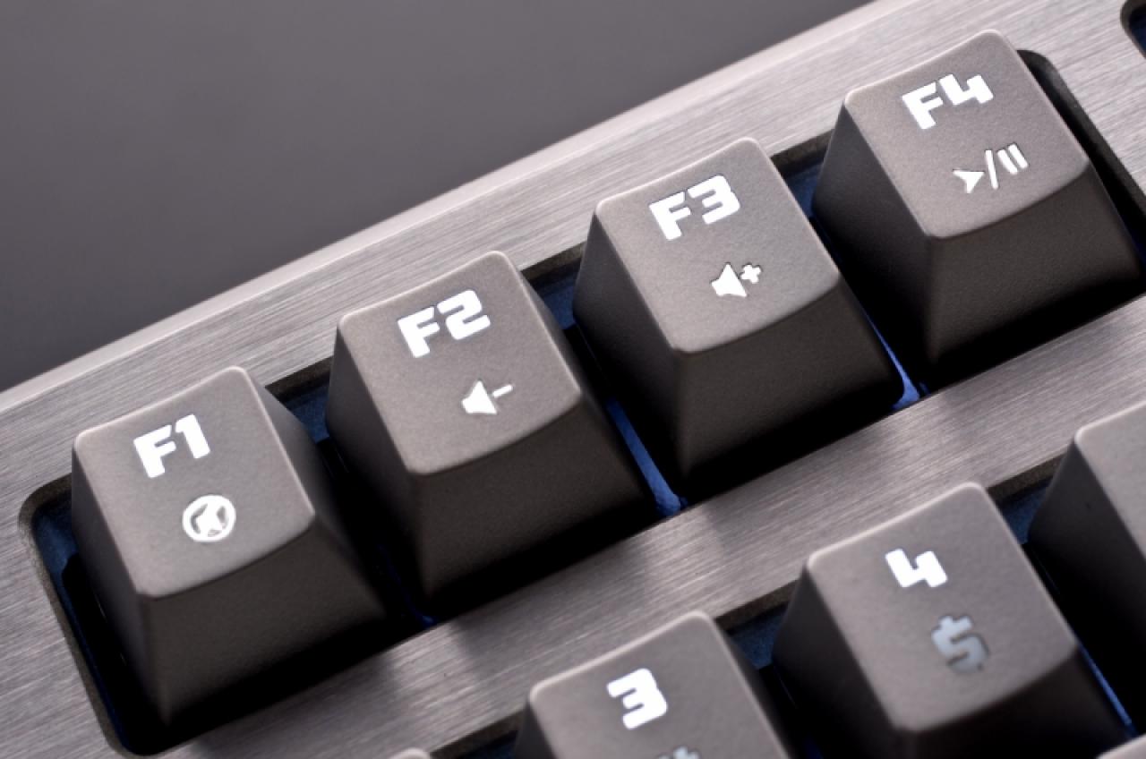 [17/09/2013] Tesoro Colada G3NL: Mechanische Tastatur mit Aluminiumgehäuse ab 160 Euro lieferbar - Exemplar in der Redaktion eingetroffen (3)