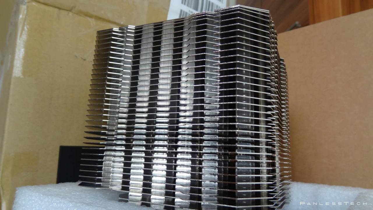 [22/09/2013] Thermalright HR-22: Hands-on des CPU-Kühlers erschienen (5)