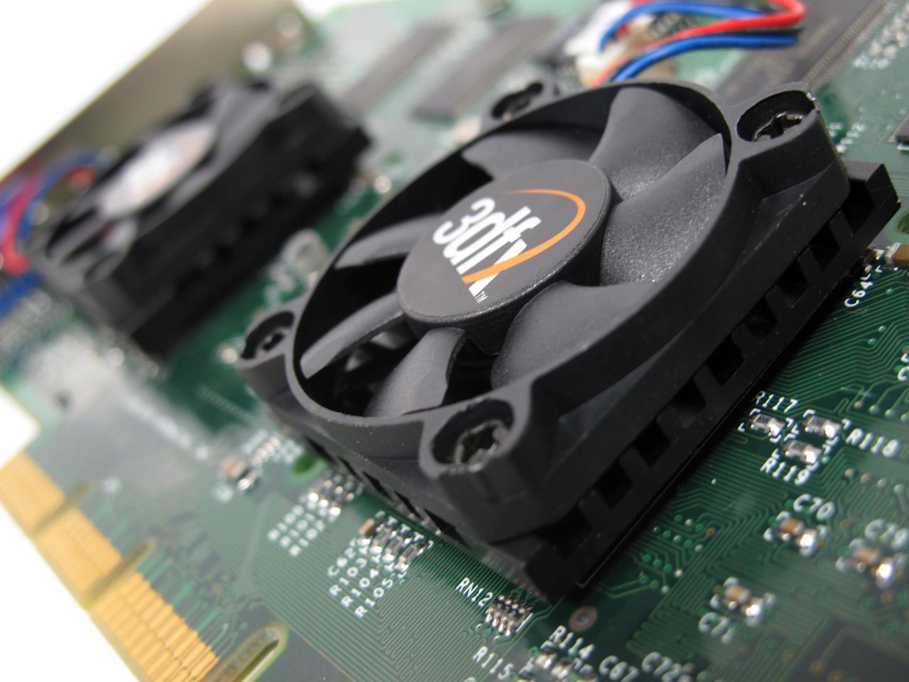 [23/09/2013] 3dfx Voodoo 5 5500 AGP 4x Revision A2-3300: Neu im PCGH-Testlabor (5)
