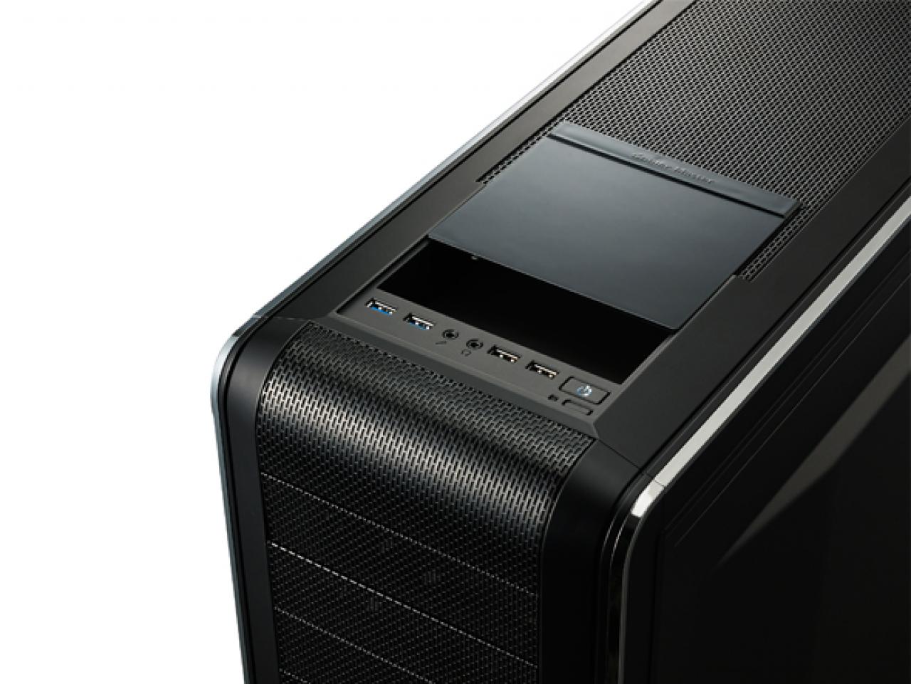 [28/10/2013] Cooler Master CM 690 III (2)