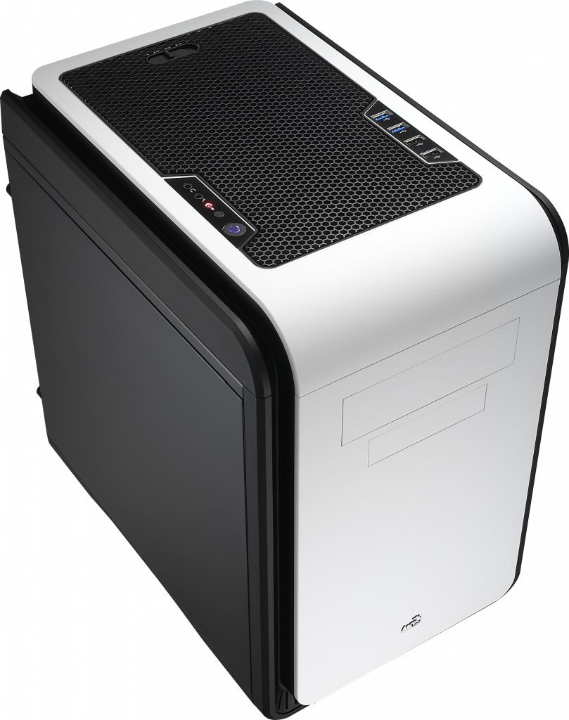 [04/10/2013] Aerocool Dead Silent Cube schwarz weiss 2
