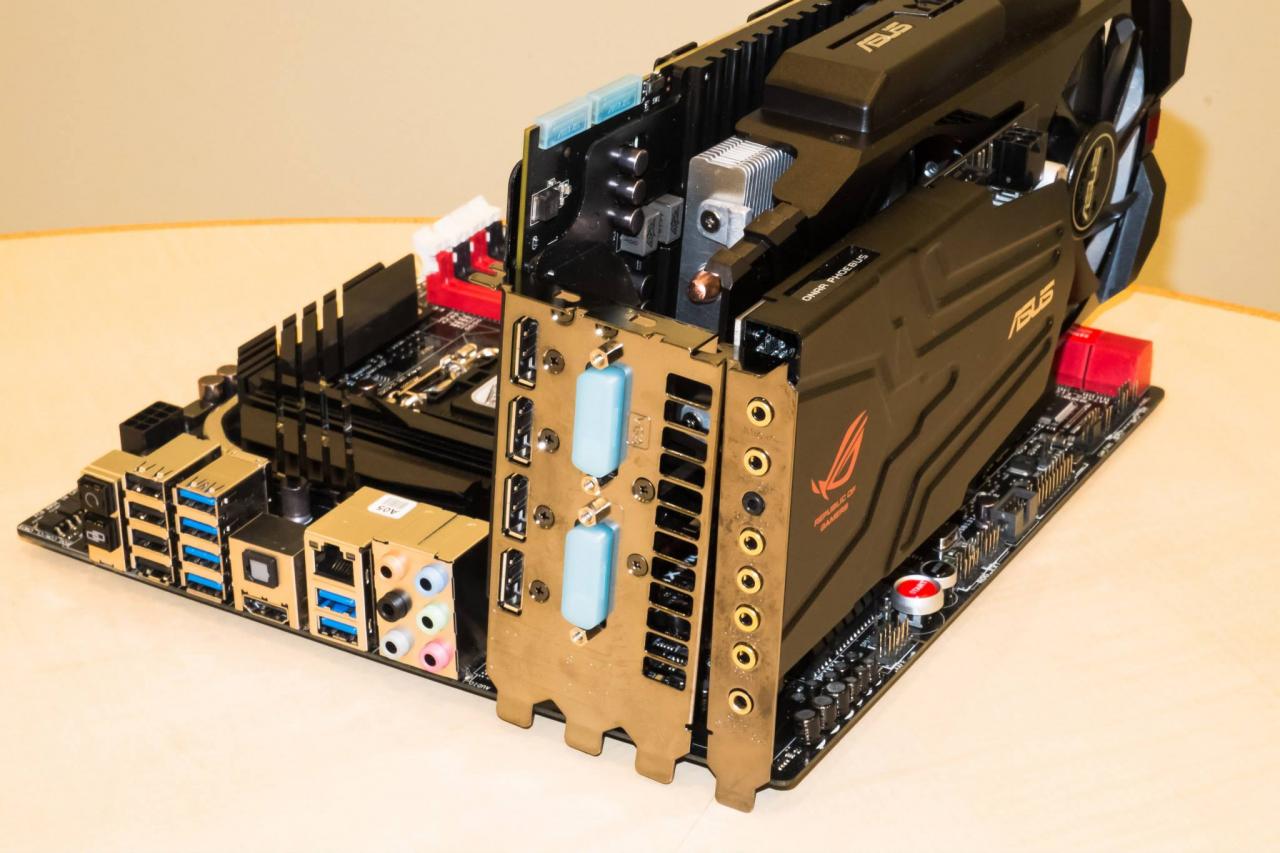 [04/10/2013] AMD Radeon R9 280X: Zahlreiche Bilder der Asus ROG Matrix veröffentlicht (7)