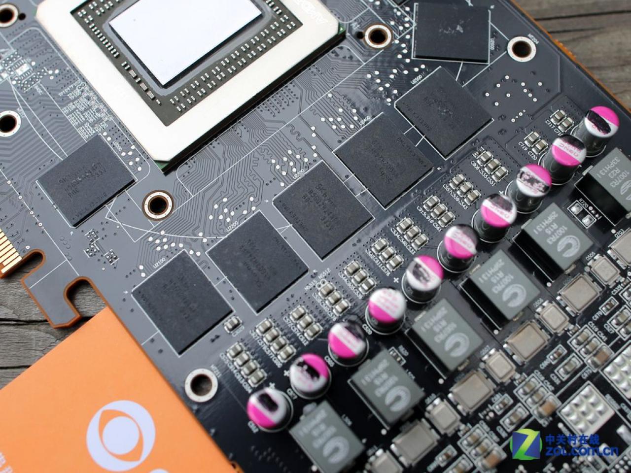 [14/10/2013] AMD Radeon R9 290X: Bilder eines zerlegten HIS-Referenzdesigns aufgetaucht (30)