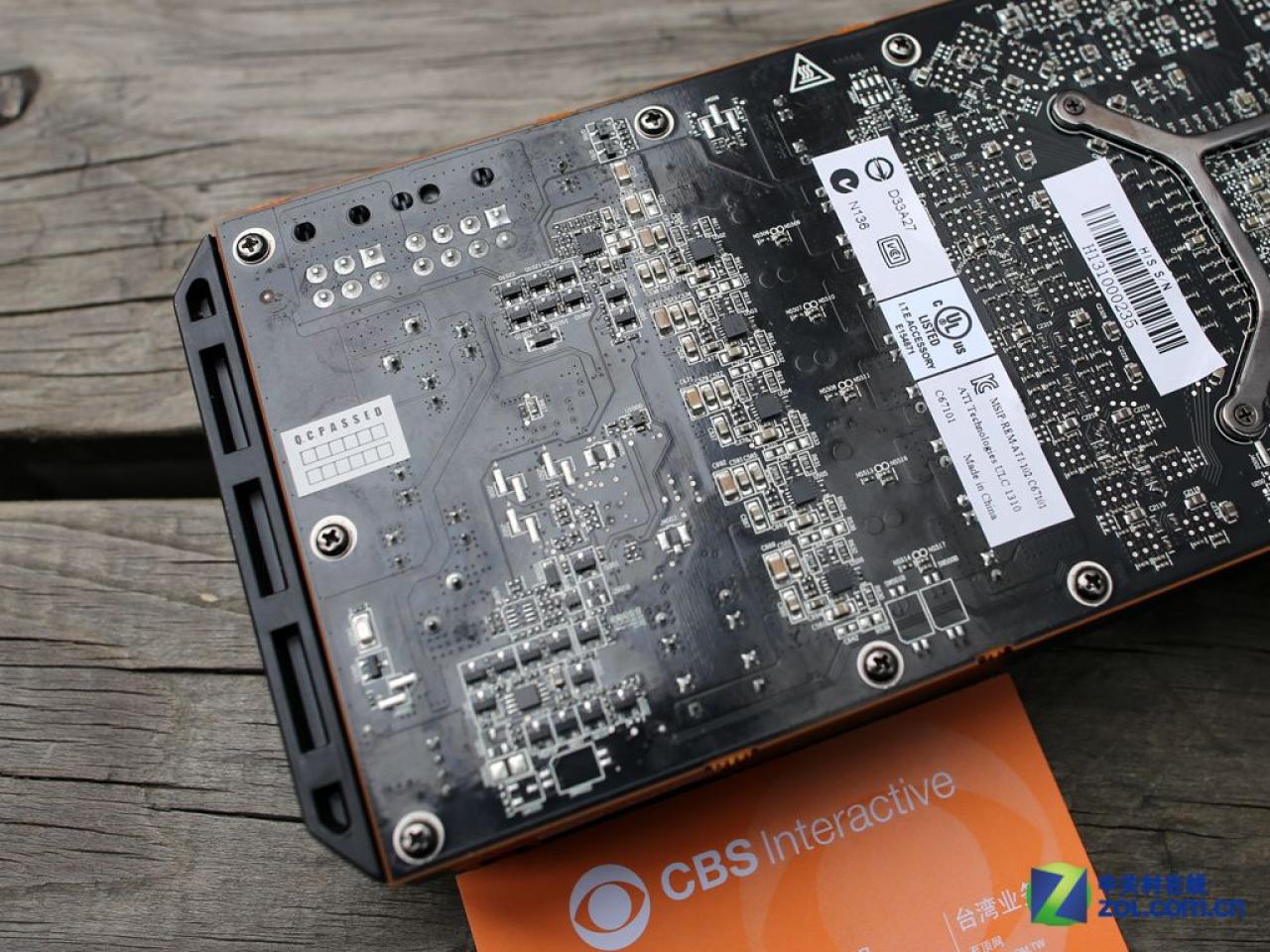 [14/10/2013] AMD Radeon R9 290X: Bilder eines zerlegten HIS-Referenzdesigns aufgetaucht (33)