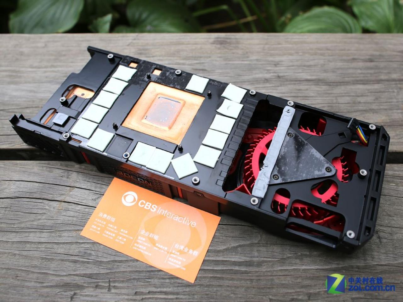 [14/10/2013] AMD Radeon R9 290X: Bilder eines zerlegten HIS-Referenzdesigns aufgetaucht (39)