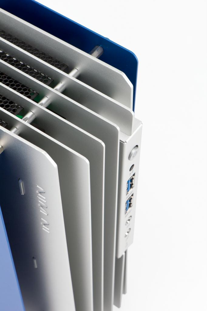 [08/10/2013] In Win H Frame Mini: Komptaktes Mini-ITX-Gehäuse für 190 Euro verfügbar (6)
