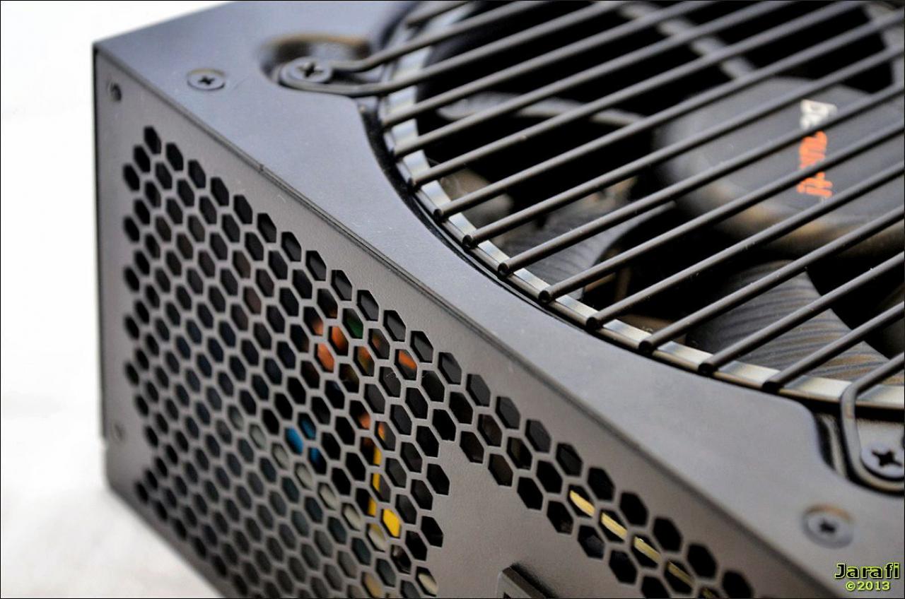 [21/10/2013] Be quiet Pure Power L8 500W (19)