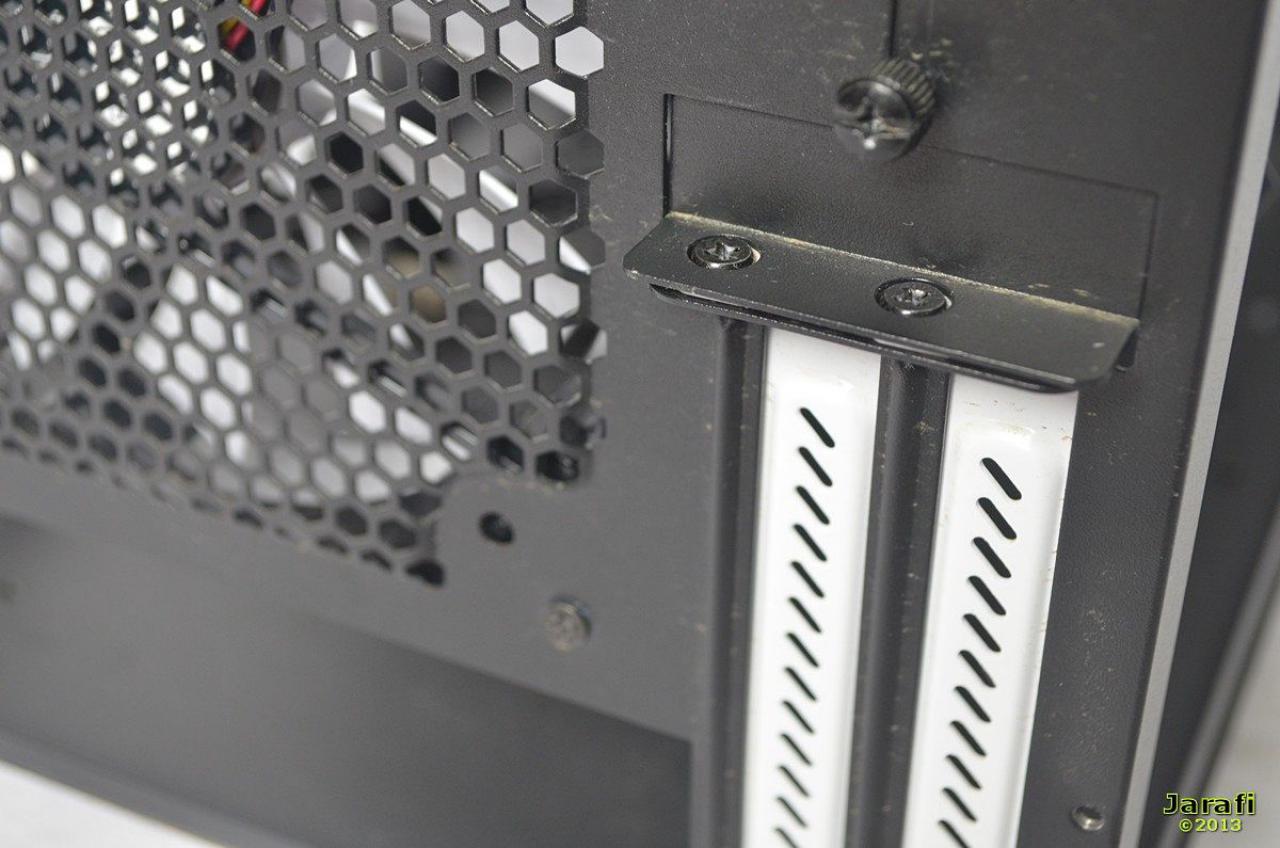 [02/10/2013] Fractal Design Node 304 (24)