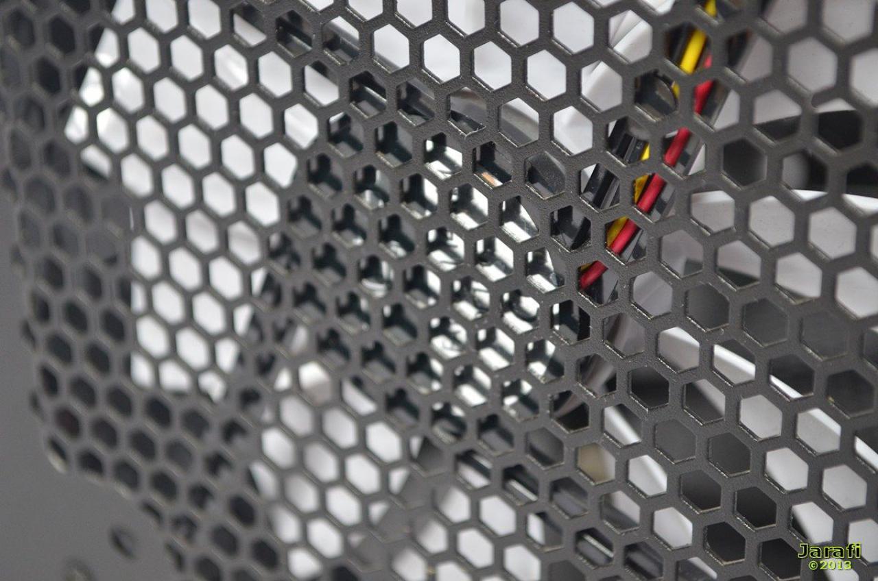 [02/10/2013] Fractal Design Node 304 (25)
