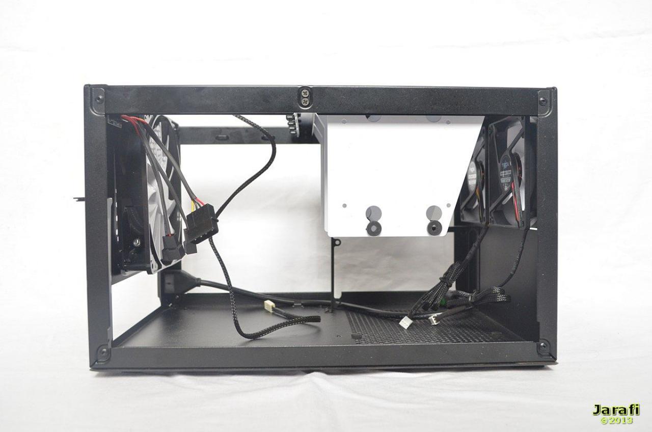 [02/10/2013] Fractal Design Node 304 (39)
