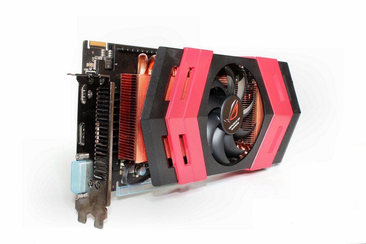 [11/10/2013] Update vom 13.10.: Titan schwitzt am Feuer, Asus Ares im Aktenkoffer, überlange Karten und mehr (26)