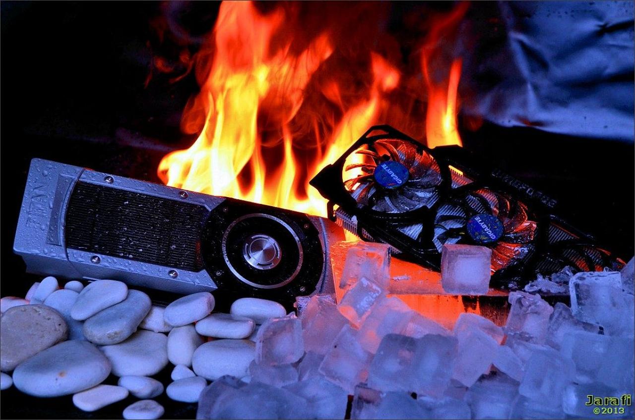 [11/10/2013] Update vom 13.10.: Titan schwitzt am Feuer, Asus Ares im Aktenkoffer, überlange Karten und mehr (1)