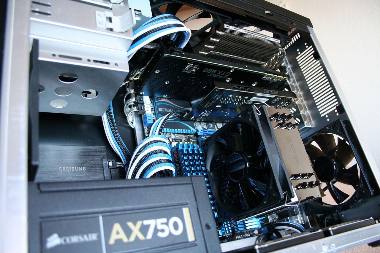 [25/10/2013] Update vom 25.10. mit neuen Lian-Li-PCs (18)
