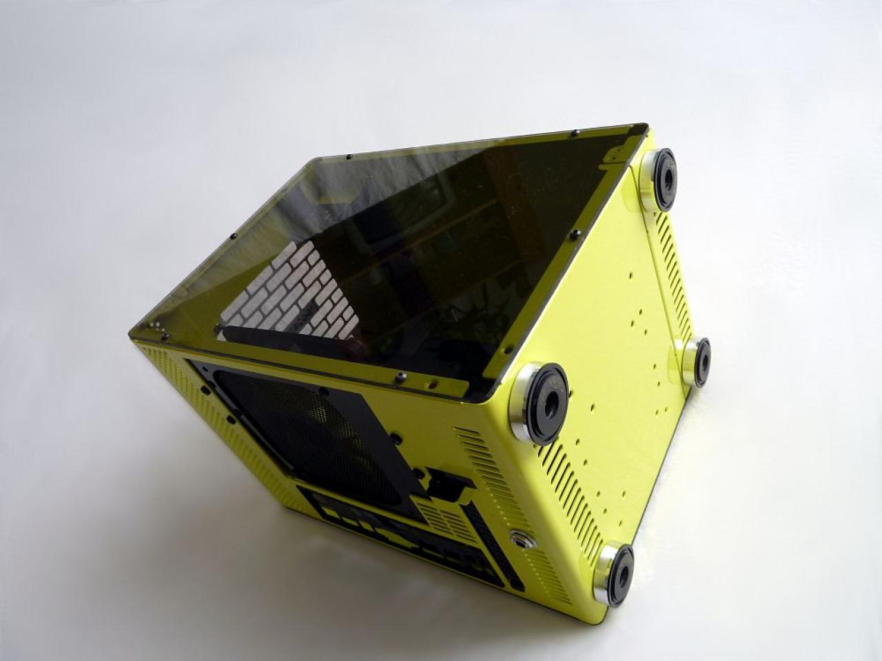 [25/10/2013] Update vom 25.10. mit neuen Lian-Li-PCs (24)