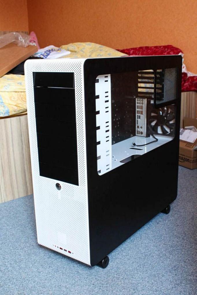 [25/10/2013] Update vom 25.10. mit neuen Lian-Li-PCs (9)