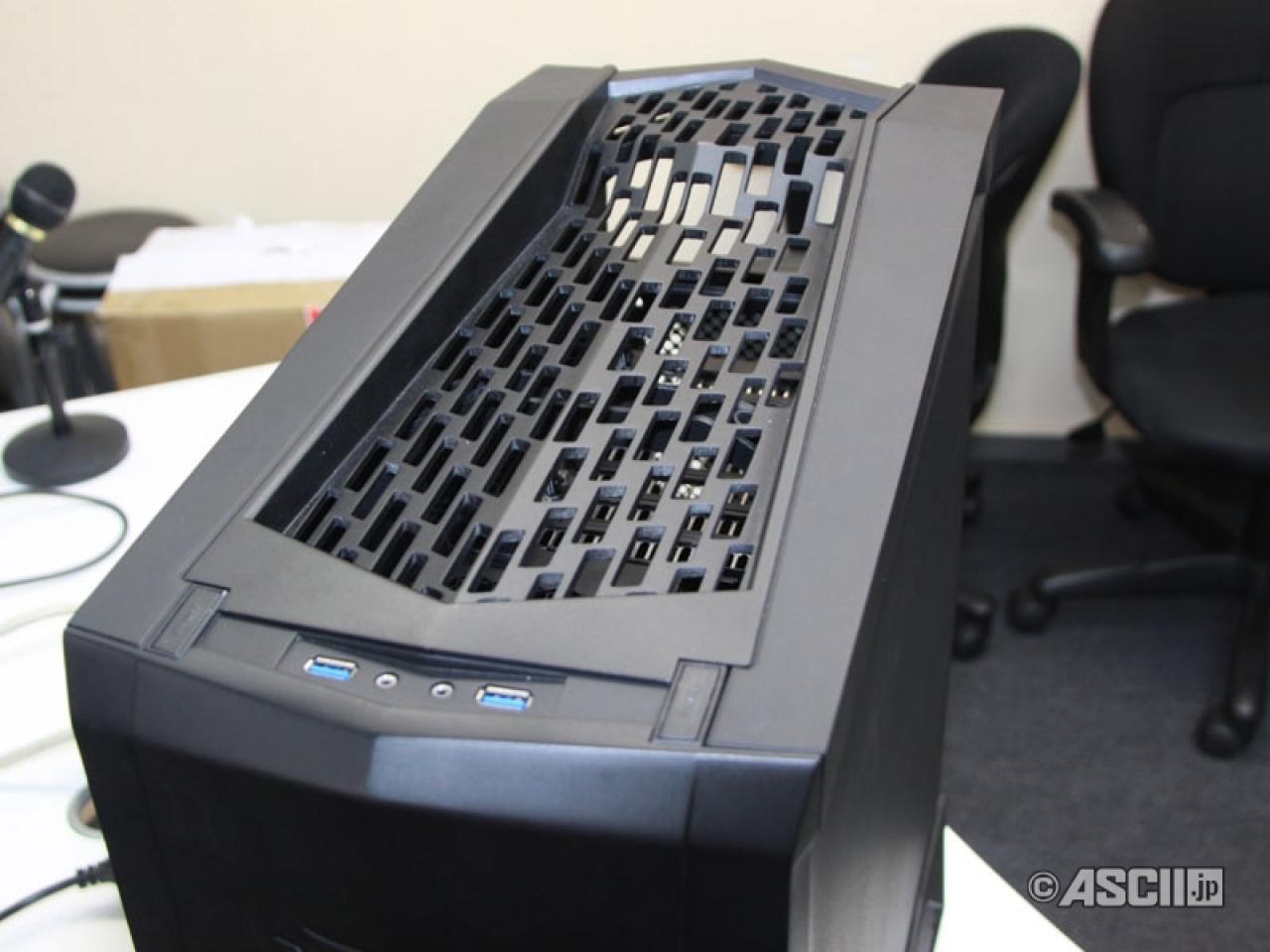 [07/10/2013] Silverstone Raven RV05: Bilder des Prototypen aufgetaucht (8)