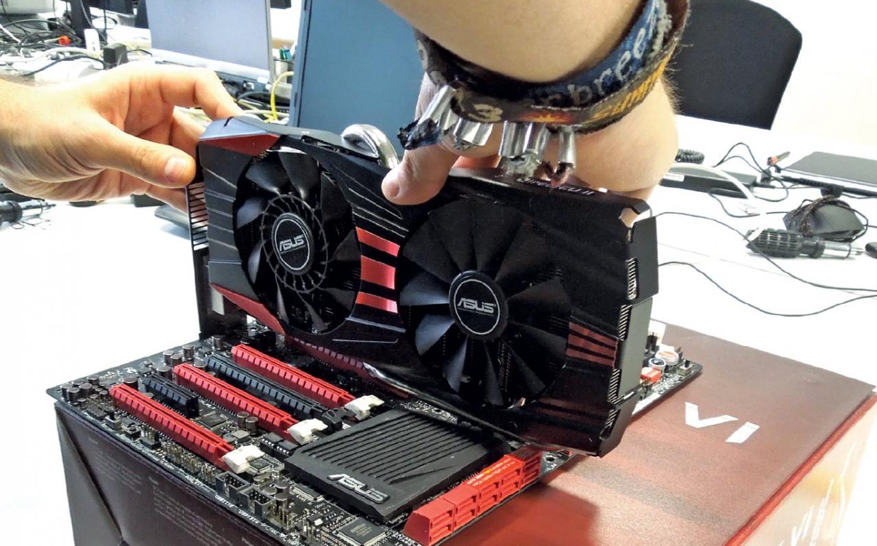 [29/11/2013] Mit aktueller ASUS-Hardware aus der ROG-Serie (Republic of Gamers) wird der Spiele-Rechner des Gewinners aufgerüstet.