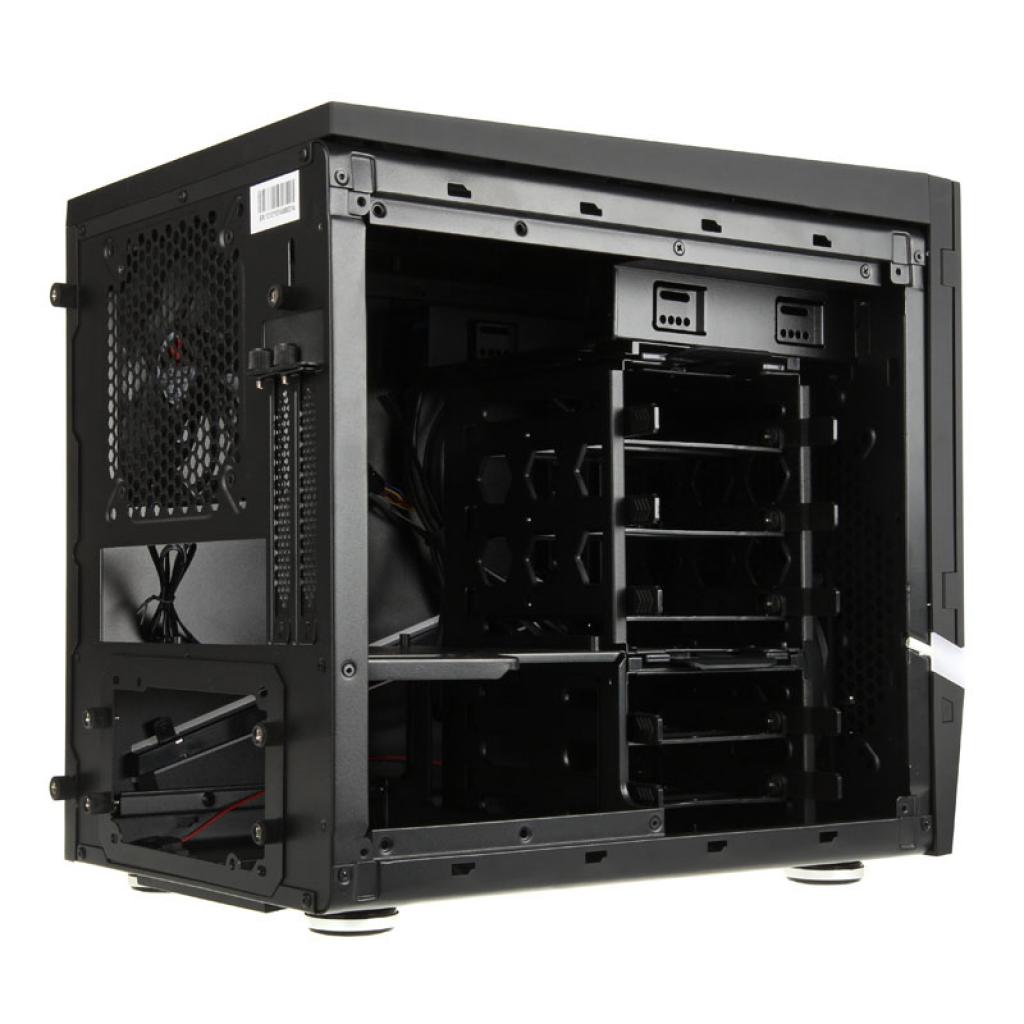 [21/11/2013] Bitfenix: Mit Colossus M für Micro-ATX- und Mini-ITX -Mainboards 