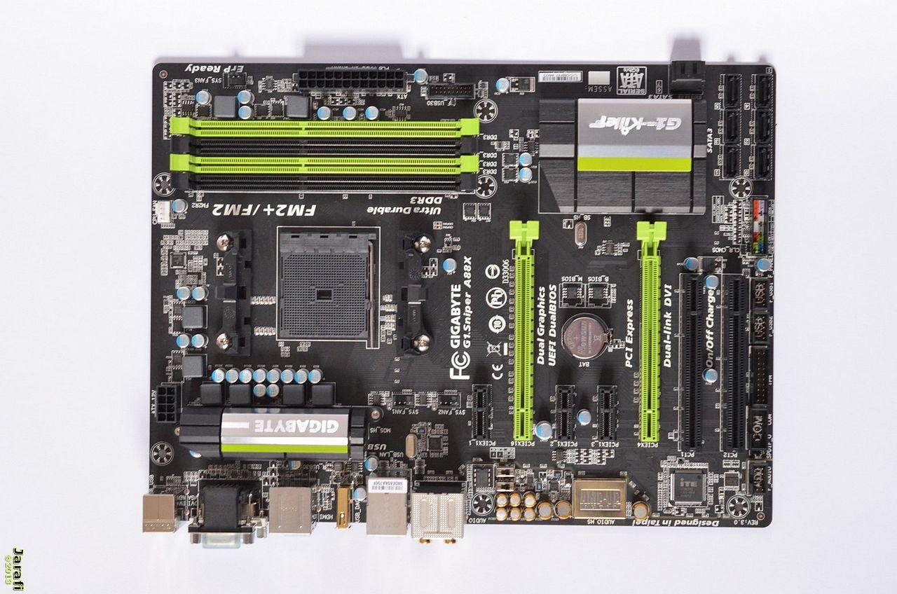 [25/11/2013] Gigabyte G1.Sniper A88X (8)