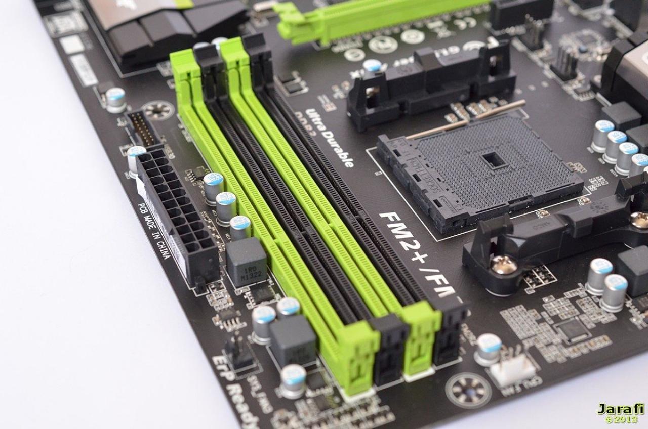 [25/11/2013] Gigabyte G1.Sniper A88X (9)