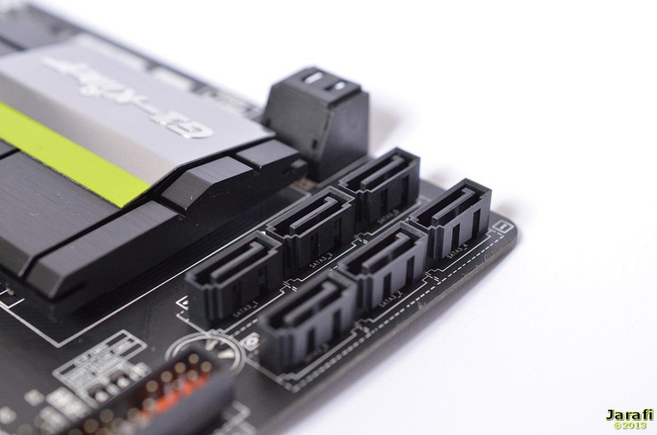 [25/11/2013] Gigabyte G1.Sniper A88X (20)