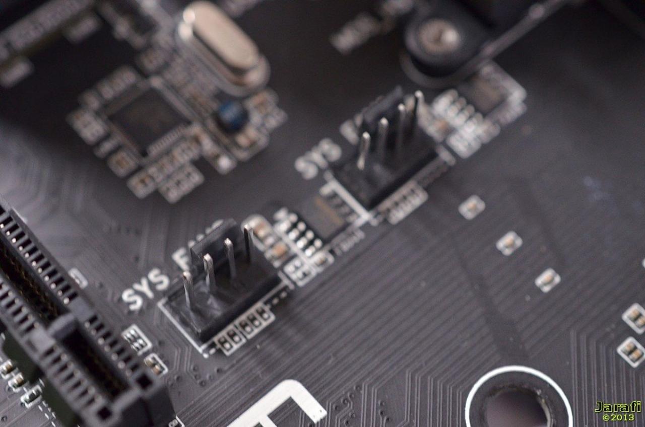 [25/11/2013] Gigabyte G1.Sniper A88X (23)