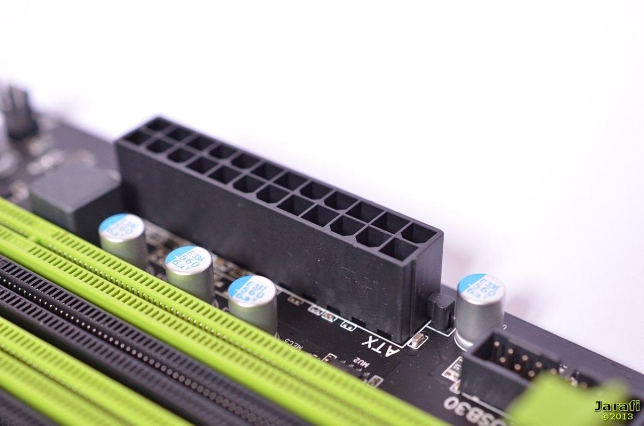 [25/11/2013] Gigabyte G1.Sniper A88X (24)